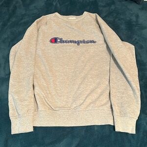 Vintage Champion Sweatshirt